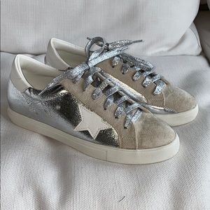 Vici Collection Silver Foil Star Sneakers